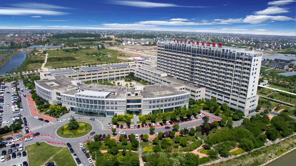 医院航拍全景.jpg